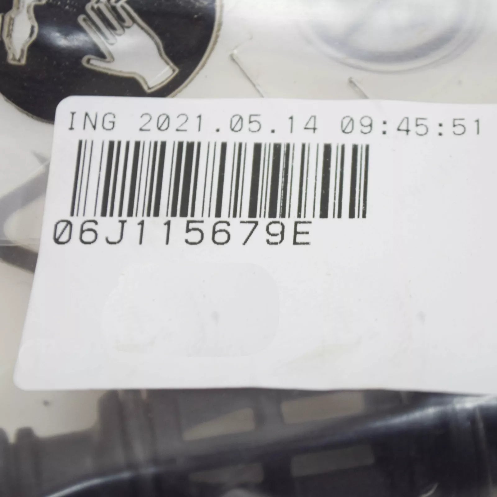 NEW AUDI A3 8P ENGINE OIL FILTER ADAPTER 06J115679E