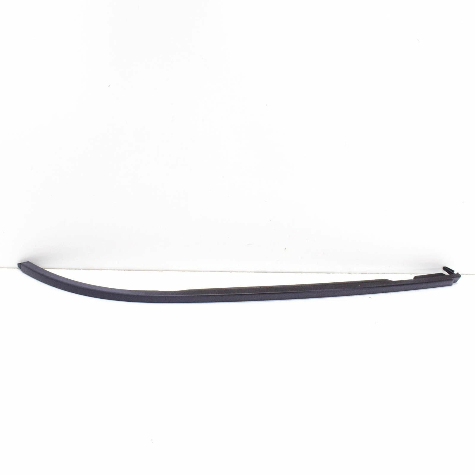 NEW BMW 5 E39 RIGHT HEADLIGHT TRIM 51138168810 8168810 ORIGINAL