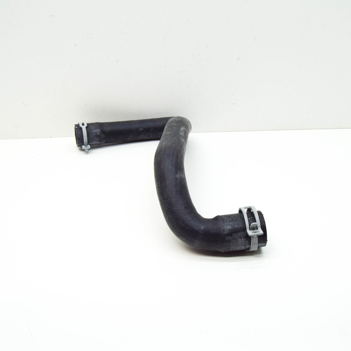 new ford grand c-max mk2 cooling system hose fv41-8260-ac 1904760 original