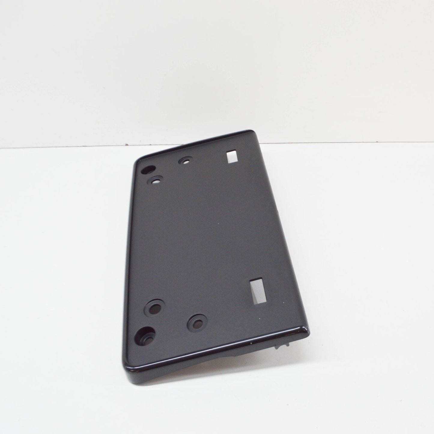 NEW VW TOUAREG 7P FRONT LICENSE PLATE HOLDER 7P6807287F ORIGINAL