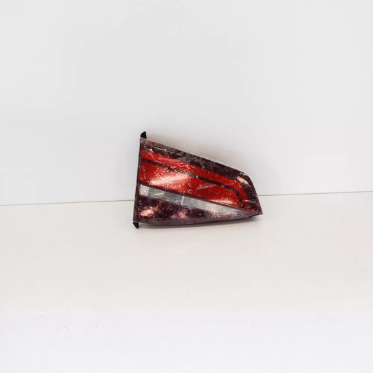 NEW VOLKSWAGEN JETTA MK6 REAR LEFT TAILLIGHT 5C6945093L