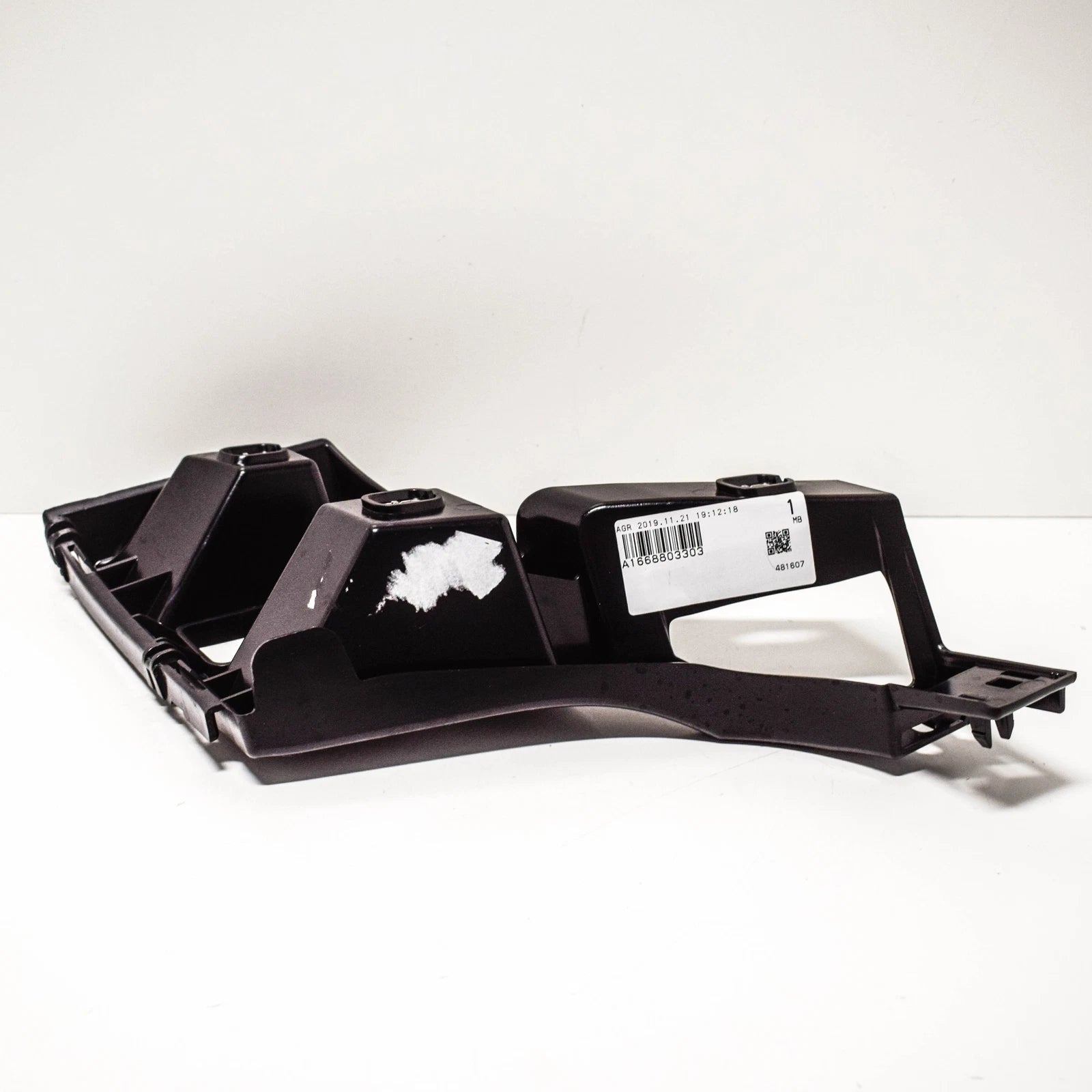 NEW MERCEDES BENZ ML W166 LEFT REAR BUMPER MOUNTING BRACKET A1668803303 ORIGINAL