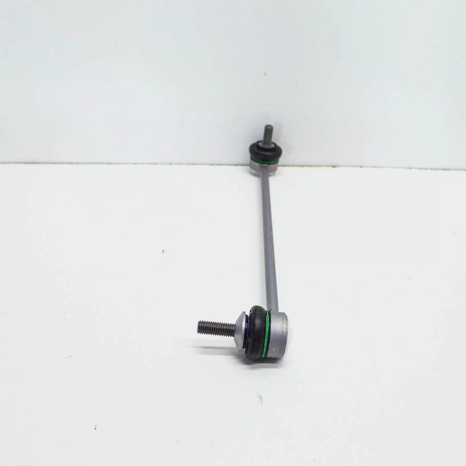 NEW BMW 5 E60 FRONT SWAY BAR STABILIZER LEFT TIE ROD 31306781547 ORIGINAL