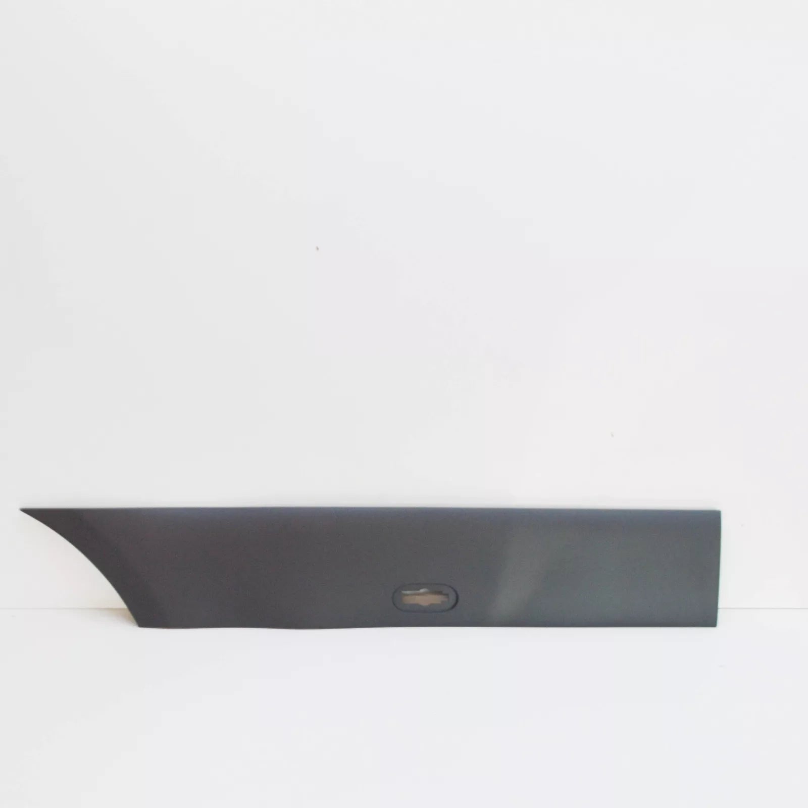 NEW MB SPRINTER W907 REAR RIGHT WHEEL ARCH FRONT STRIP A91069072009K83 ORIGINAL