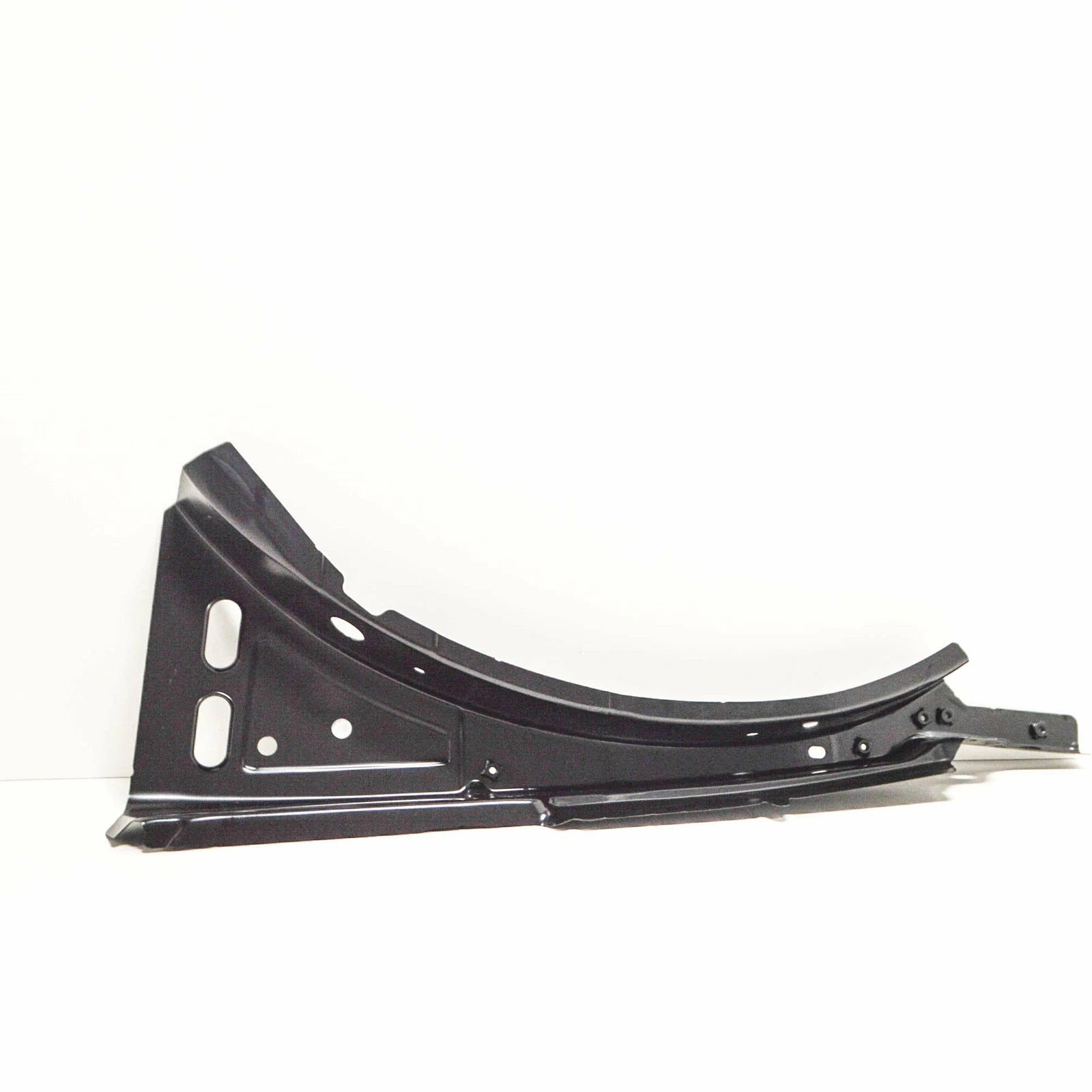 NEW VW PASSAT B8 FRONT RIGHT UPPER OUTER FENDER SIDE MEMBER 3G0810136 ORIGINAL