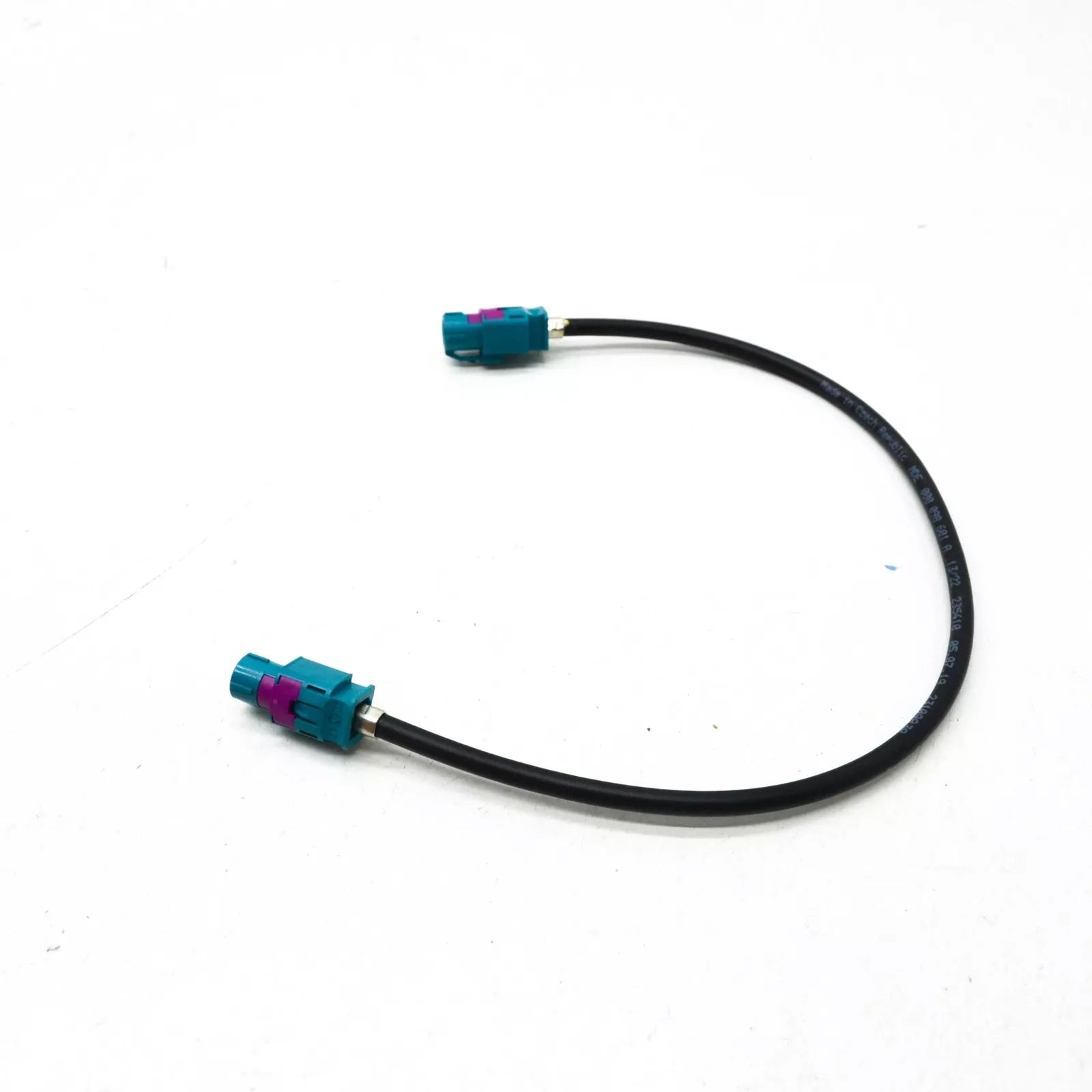 NEW VOLKSWAGEN POLO 6R USB DATA ADAPTER CABLE 000098601A