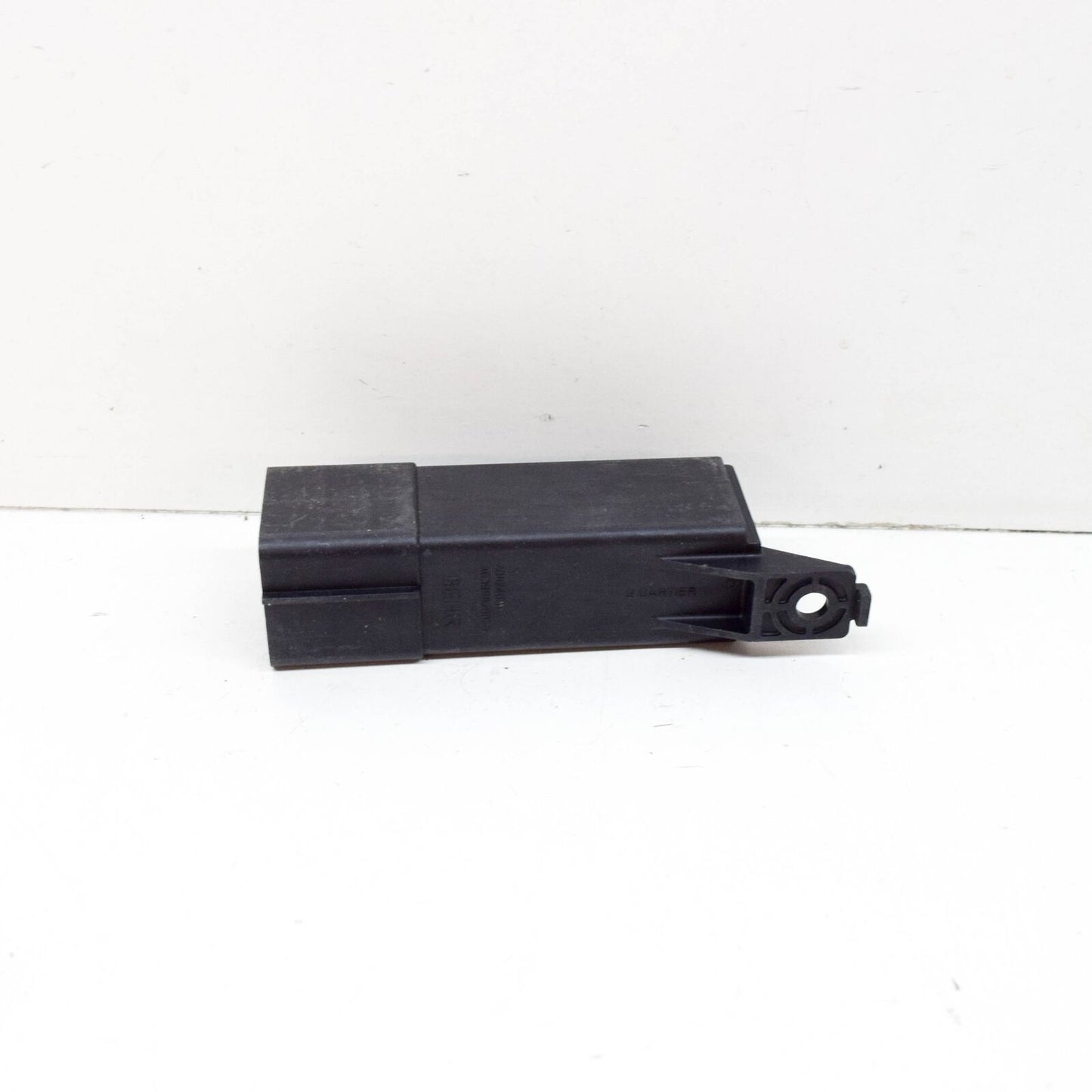 NEW MERCEDES-BENZ FURGON W639 ELECTRIC FAN RELAY A6399820023 ORIGINAL