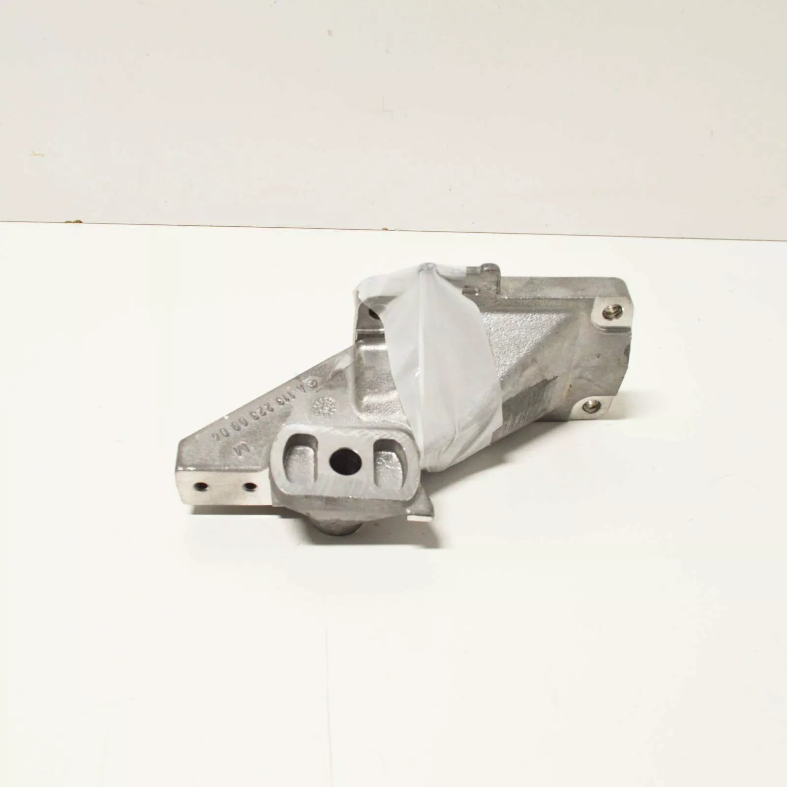 NEW MERCEDES-BENZ G W463 RIGHT ENGINE MOUNT SUPPORT A1132230904