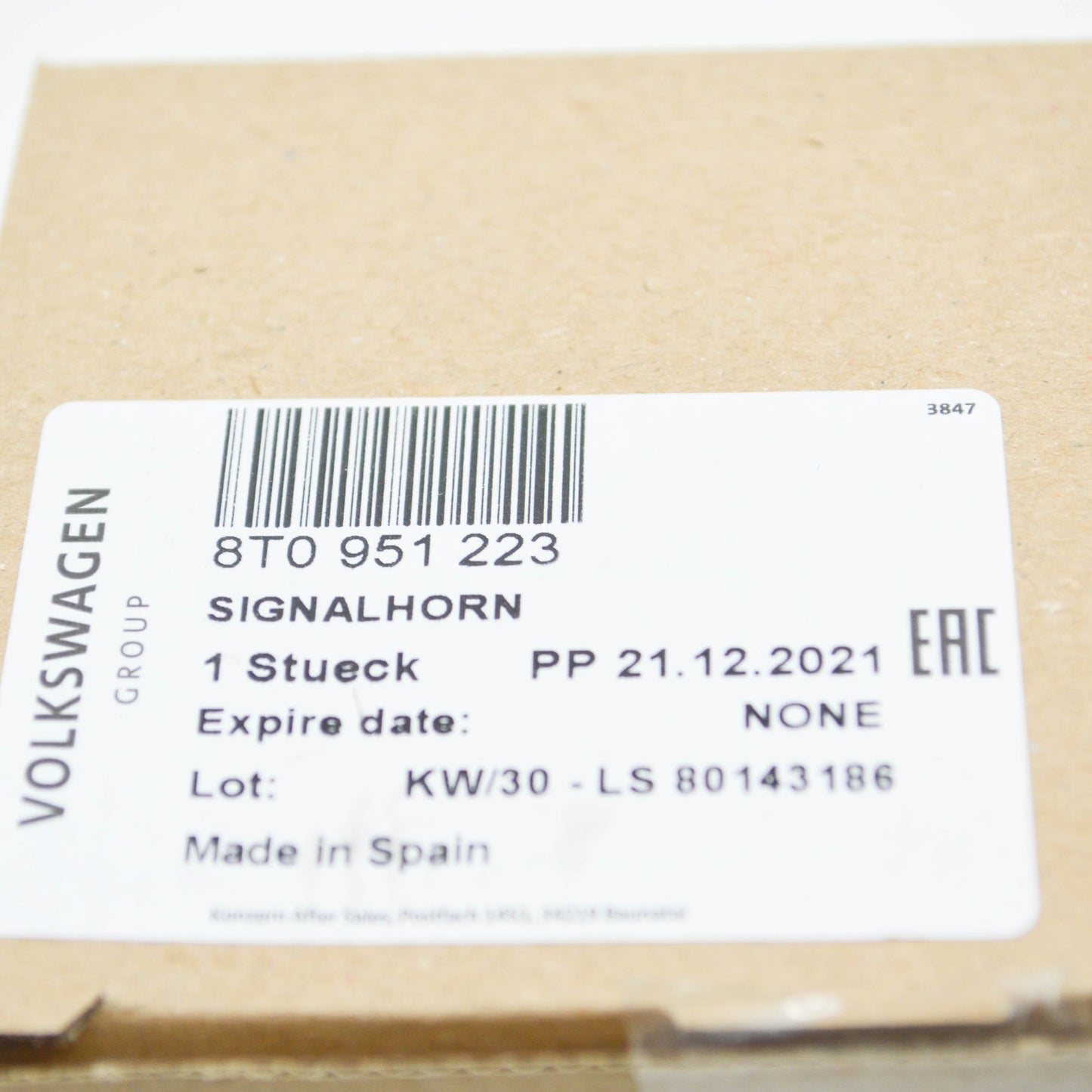 NEW AUDI A4 B8 LEFT SIDE FANFARE 8T0951223 ORIGINAL