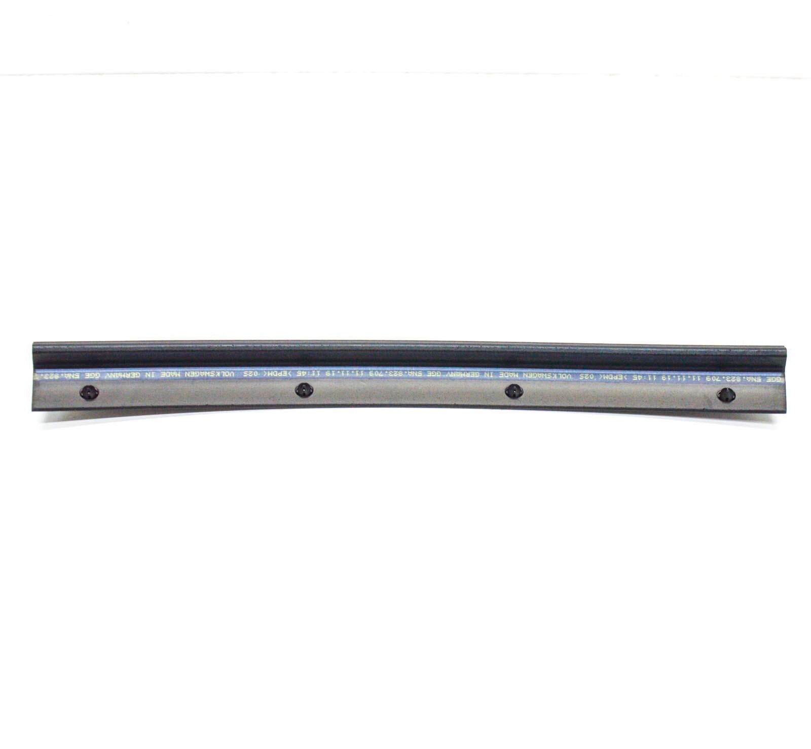 new volkswagen tiguan mk2 5n front left hood seal 5na823709 original