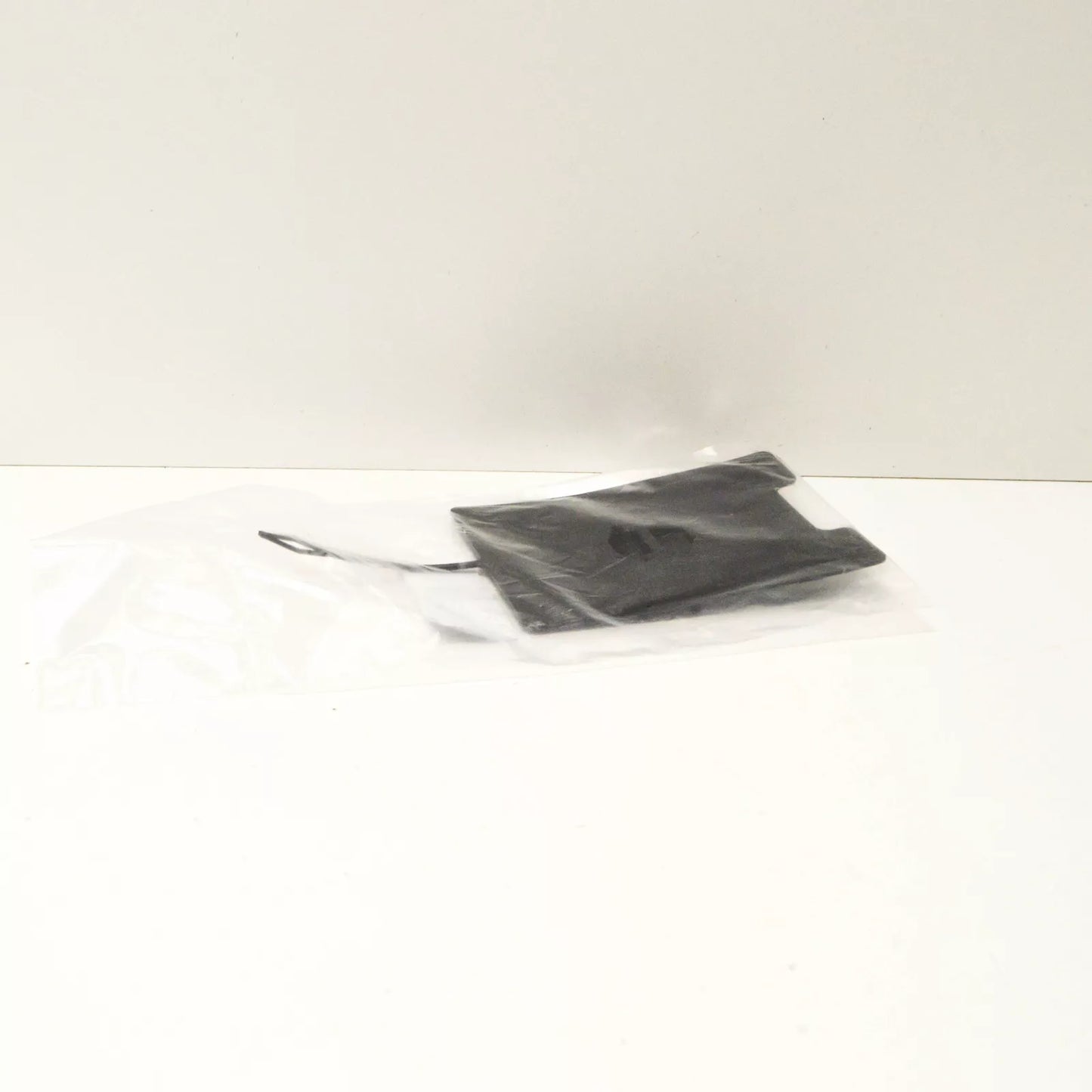 NEW MERCEDES-BENZ VITO W447 FRONT WHEEL ARCH SERVICING FLAP A4476860782