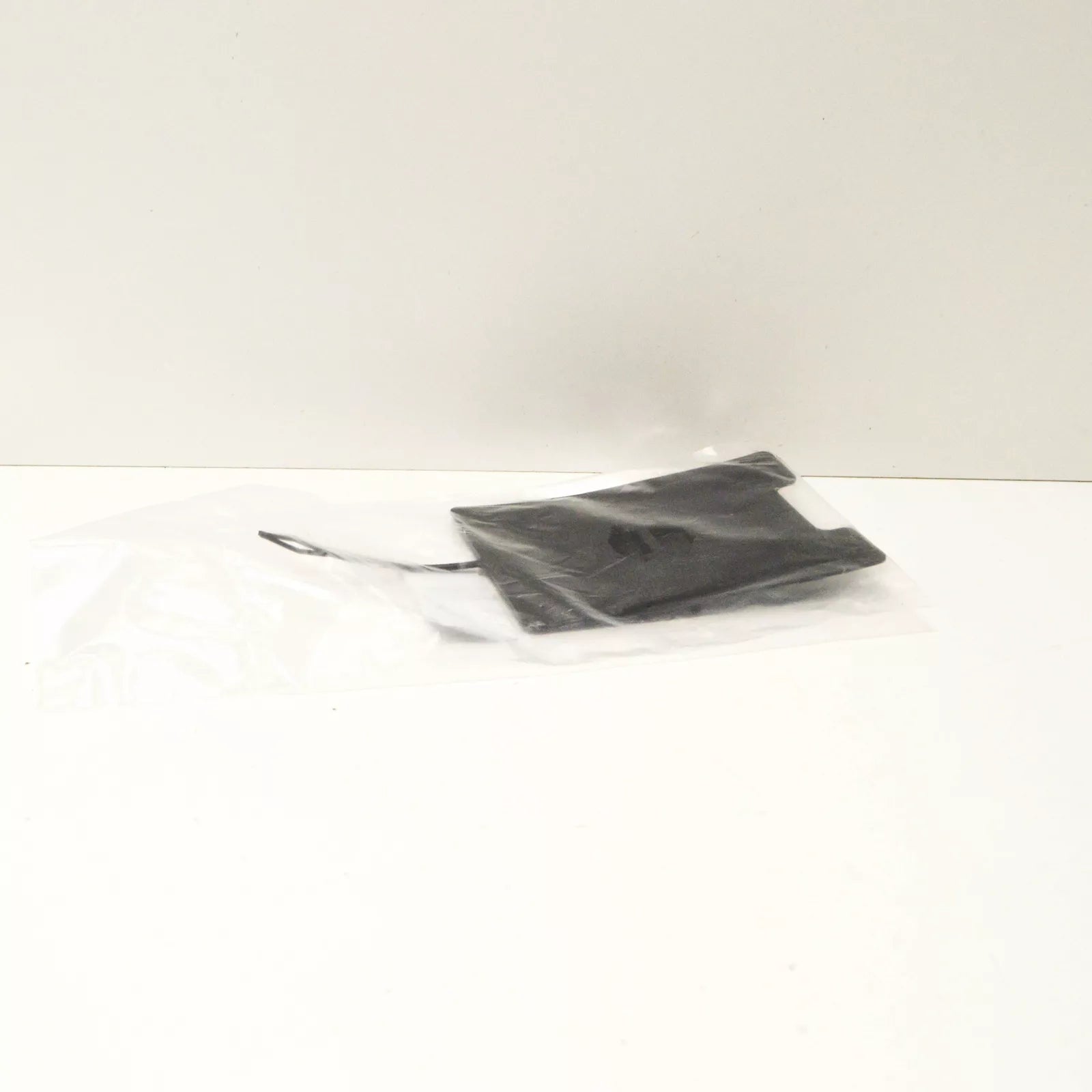 NEW MERCEDES-BENZ VITO W447 FRONT WHEEL ARCH SERVICING FLAP A4476860782