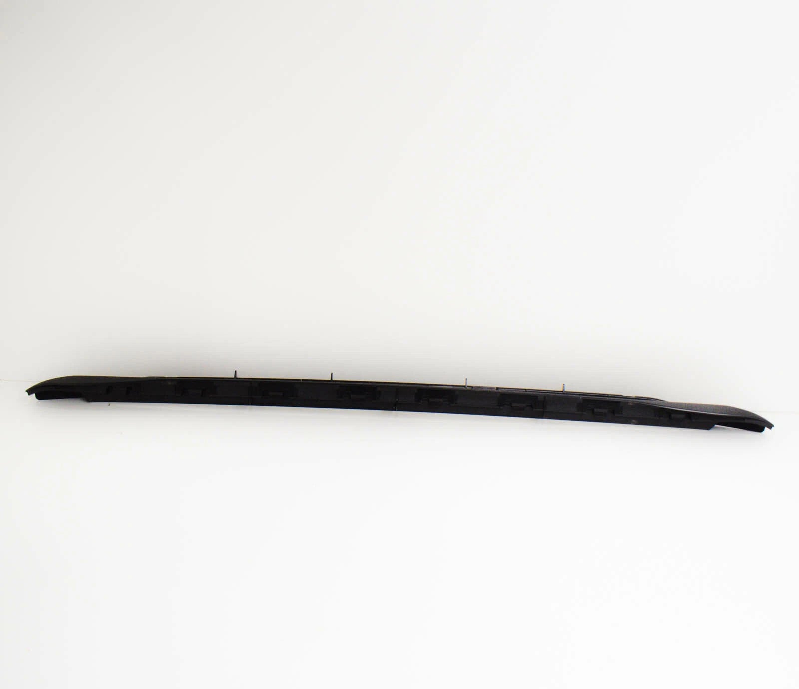 NEW AUDI A4 B8 8K FRONT BUMPER LOWER GRILLE 8K0807647A