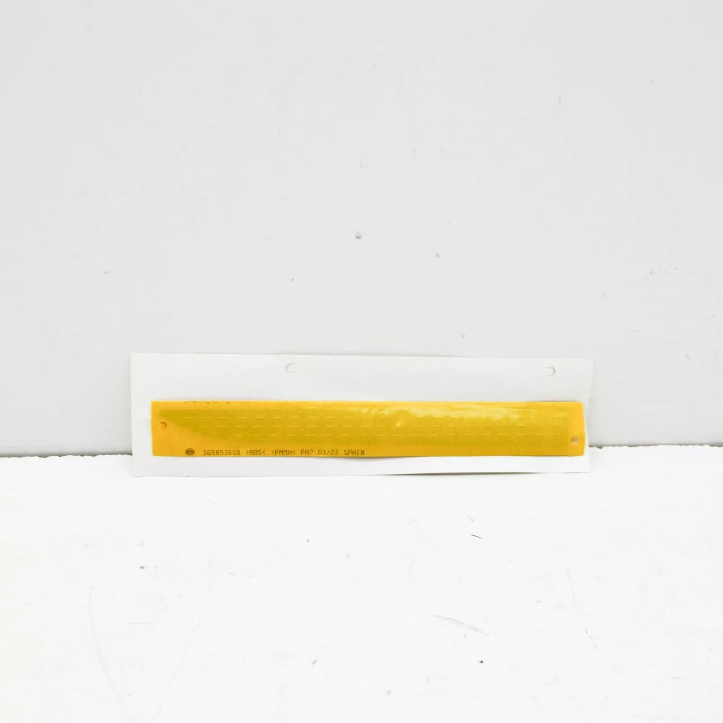 NEW VOLKSWAGEN PASSAT ALLTRACK B8 RIGH FENDER WING BADGE 3G9853688CBX