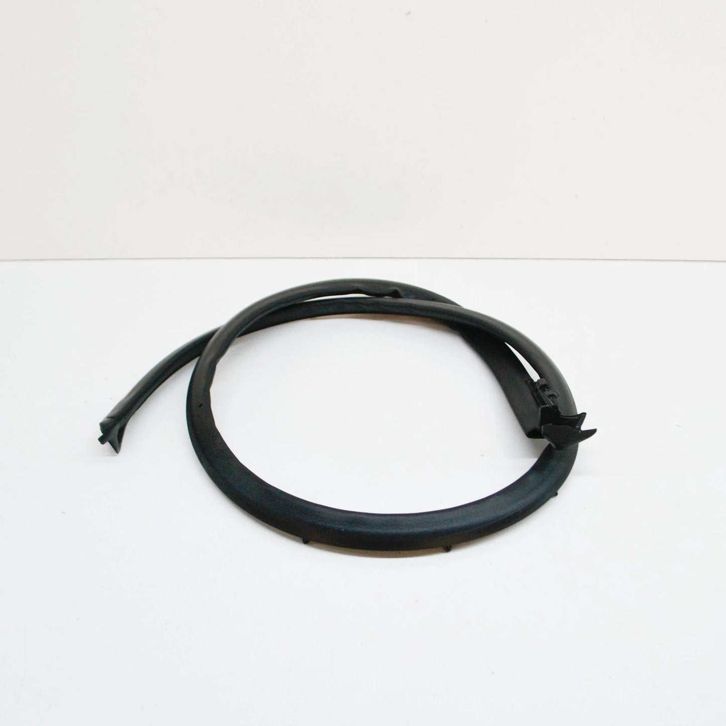 NEW VW GOLF VII BA5, BV5 REAR RIGHT DOOR SEALING RUBBER 5G6839700D