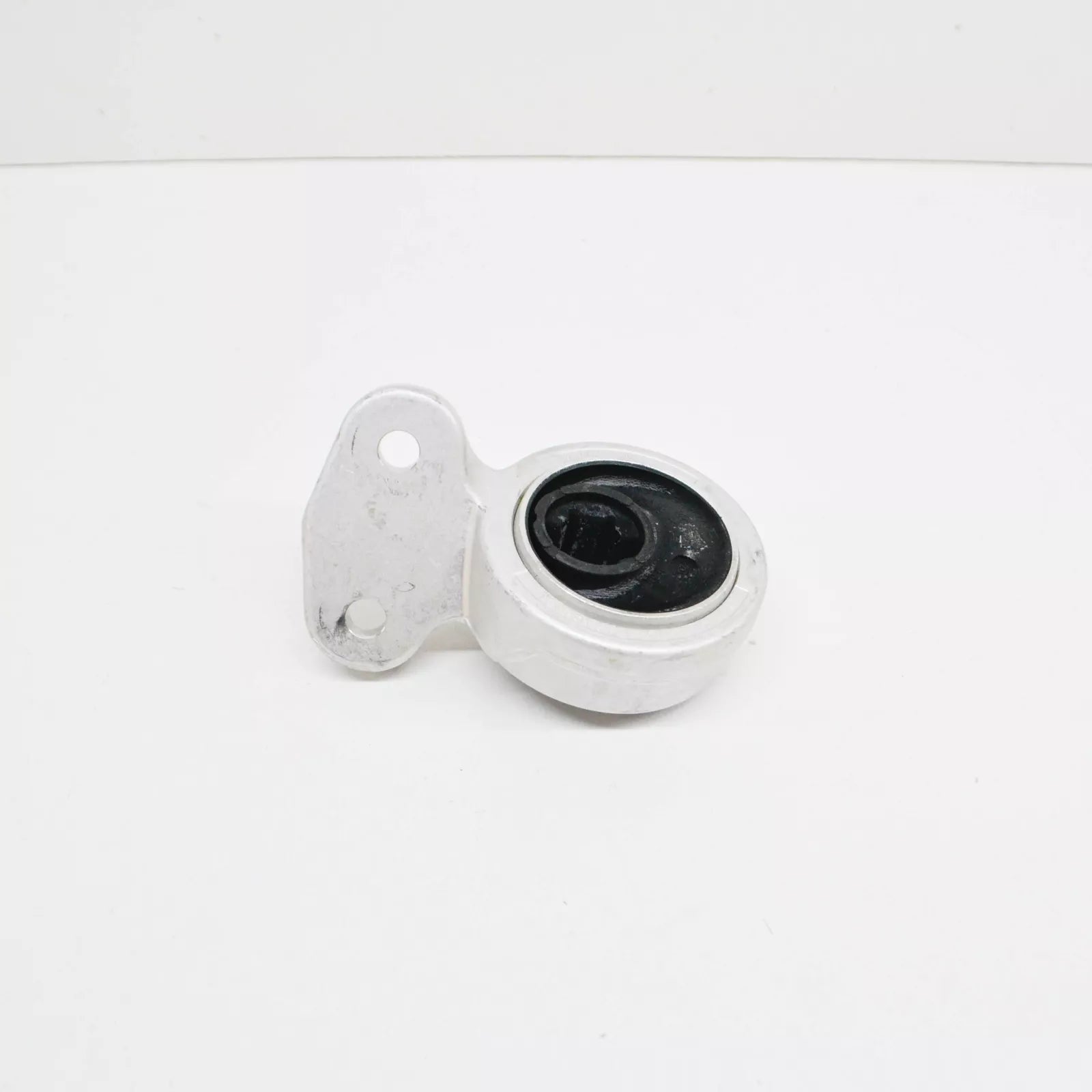 NEW BMW Z4 COUPE E86 FRONT RIGHT CONTROL ARM BUSHING 7836863 31107836863