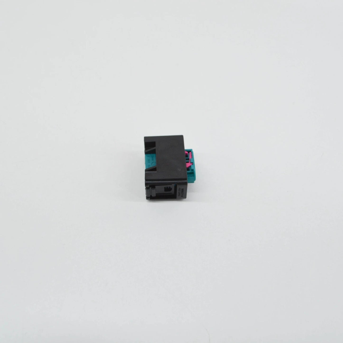 NEW BMW 3 G20 ELECTRICAL CONNECTOR (6-PIN) 61138383300 8383300 ORIGINAL
