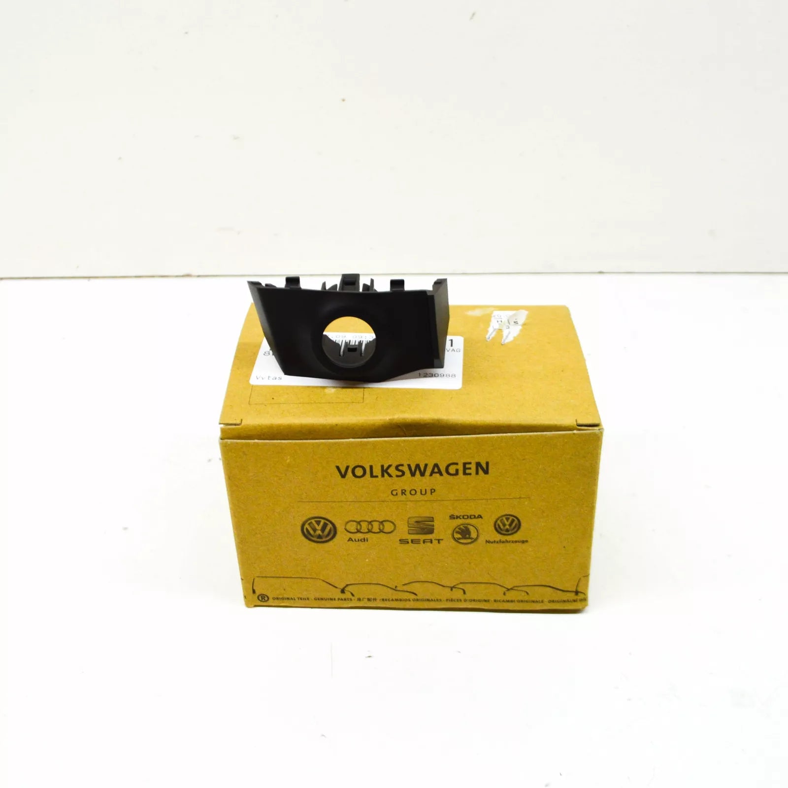 NEW AUDI A5 8W6 CABRIO FRONT BUMPER RIGHT PDC HOLDER 8W6919268A3FZ ORIGINAL