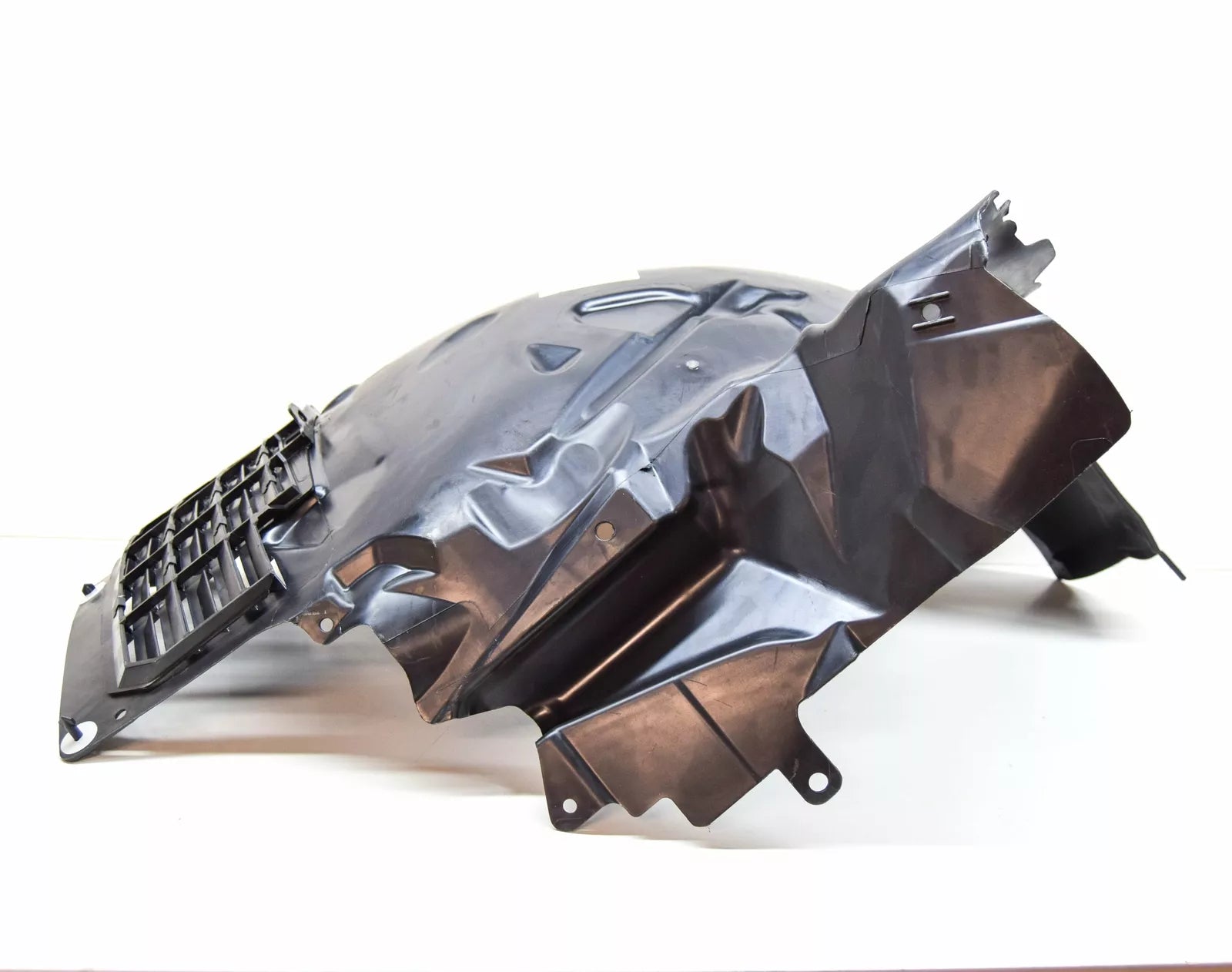 NEW AUDI A8 D3 FRONT RIGHT WHEEL HOUSING LINER FRONT PART 4E0821172Q