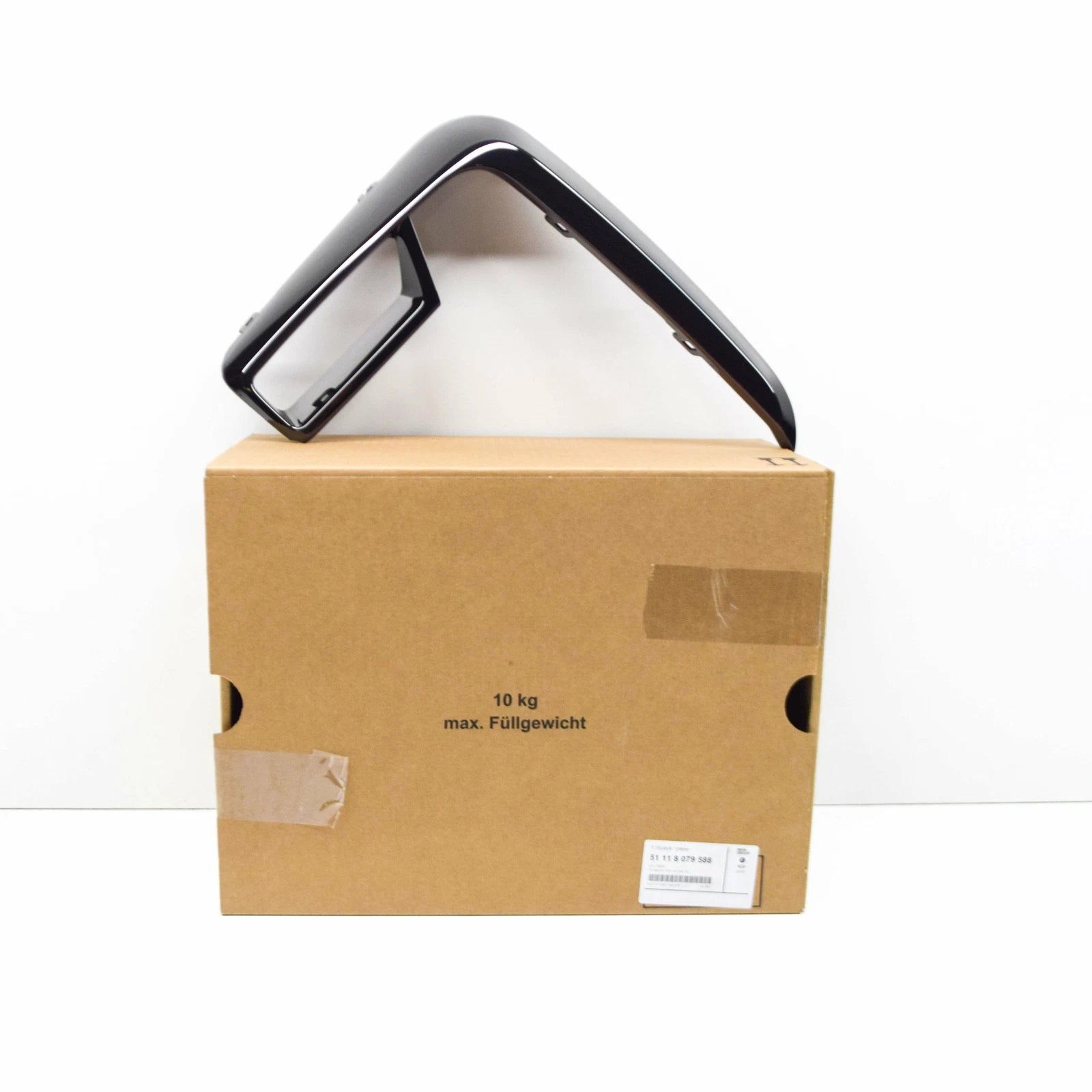 NEW BMW 7 G11 G12 M FRONT BUMPER RIGHT COVERING BLACKCHROME 51118079588 ORIGINAL