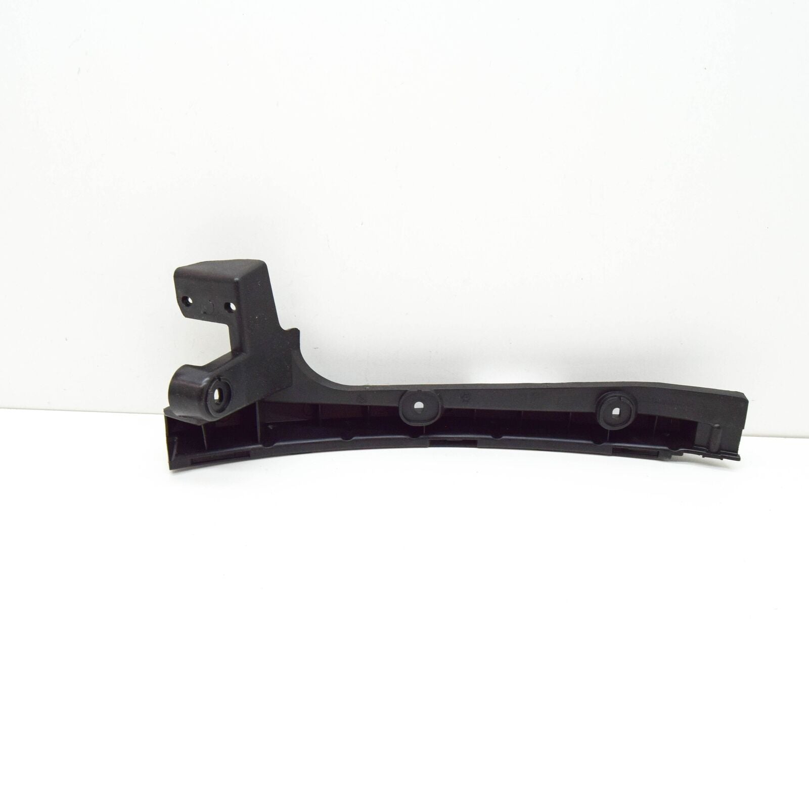 NEW AUDI TT 8J REAR BUMPER LEFT GUIDE SECTION 8J0807483A ORIGINAL