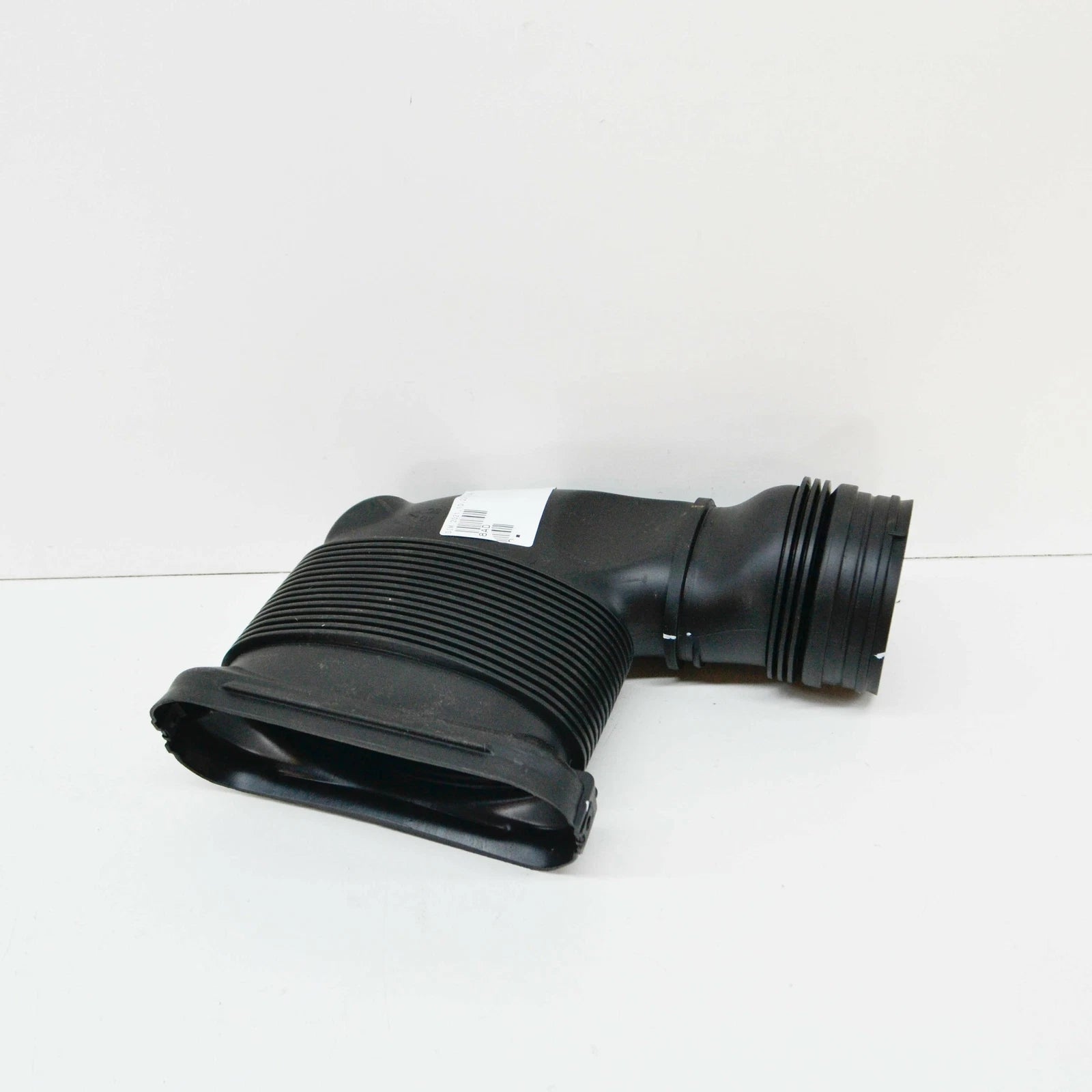 NEW VOLKSWAGEN JETTA MK6 AIR INTAKE HOSE 1K0129618AD 2.5 PETROL