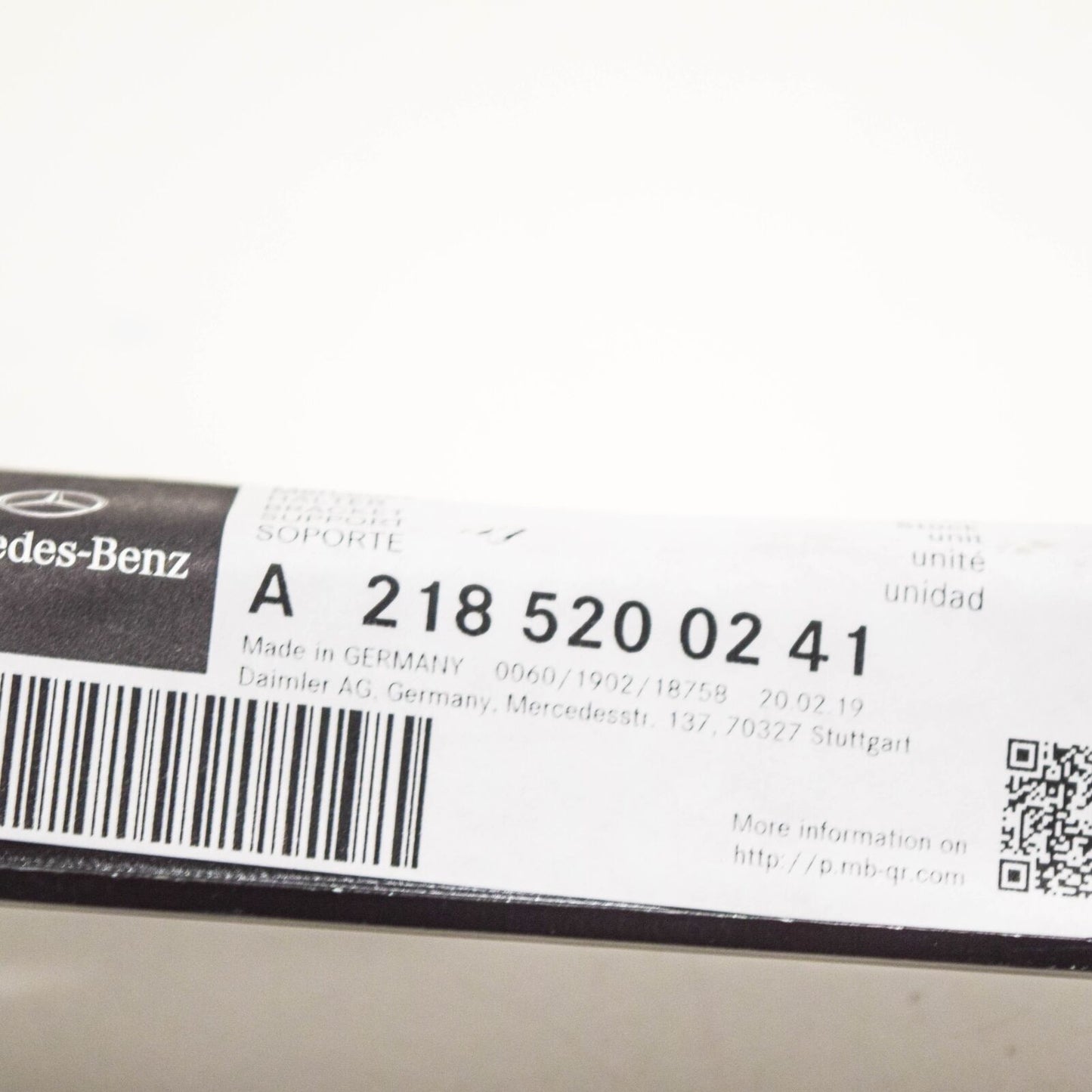 NEW MERCEDES BENZ E W212 FRONT LEFT DEFLECTOR BRACKET A2185200241 ORIGINAL