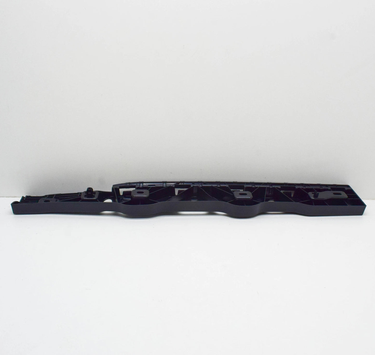 NEW BMW 7 G11 G12 REAR LEFT SIDE SIDESKIRT HOLDER 51777357139 ORIGINAL