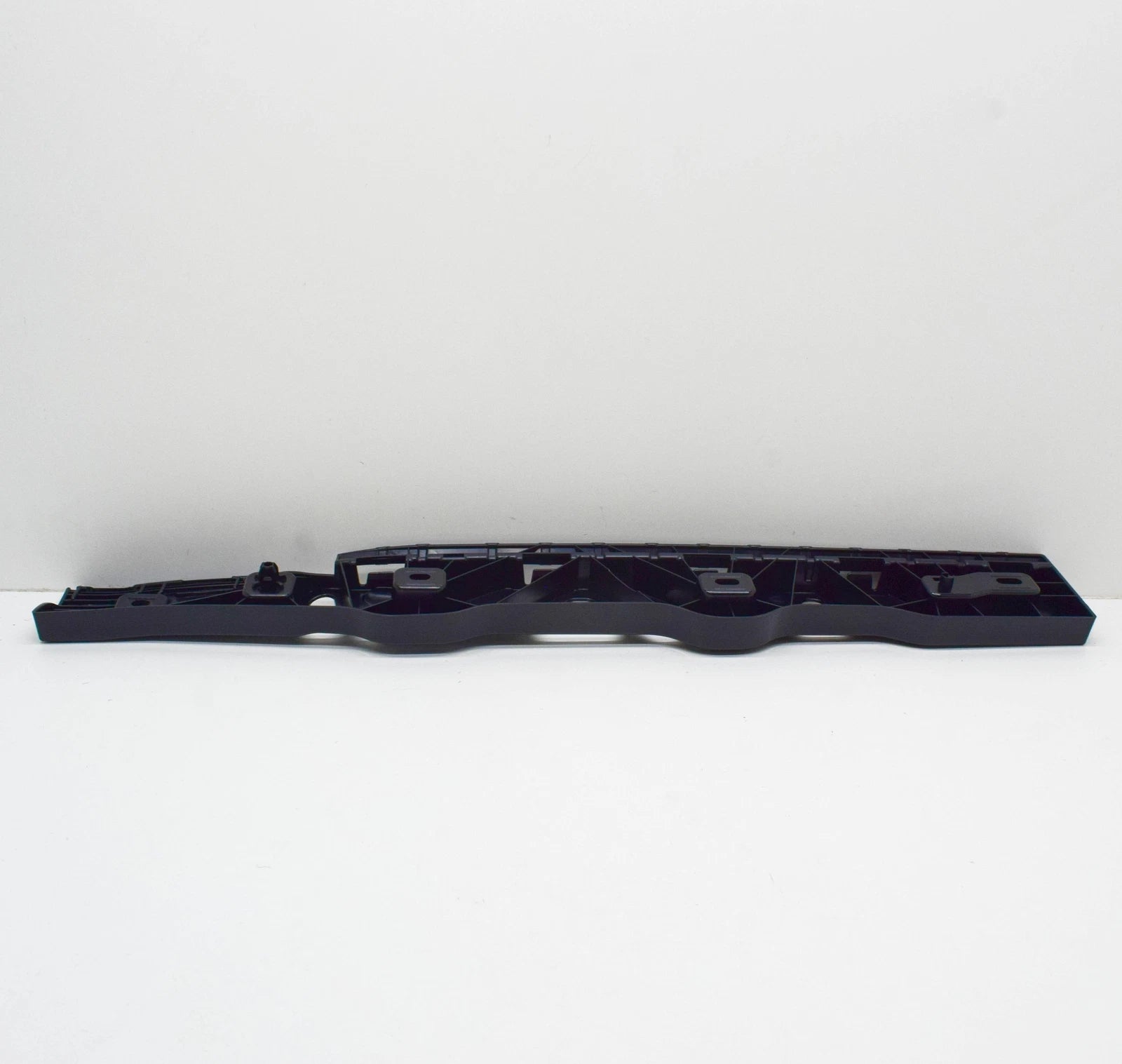 NEW BMW 7 G11 G12 REAR LEFT SIDE SIDESKIRT HOLDER 51777357139 ORIGINAL