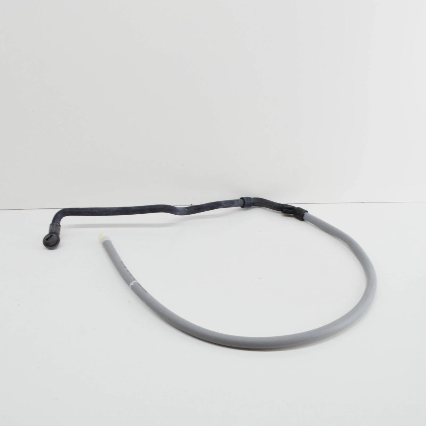 NEW AUDI Q7 4L FRONT RIGHT WATER DRAINAGE HOSE 4L0877202A ORIGINAL