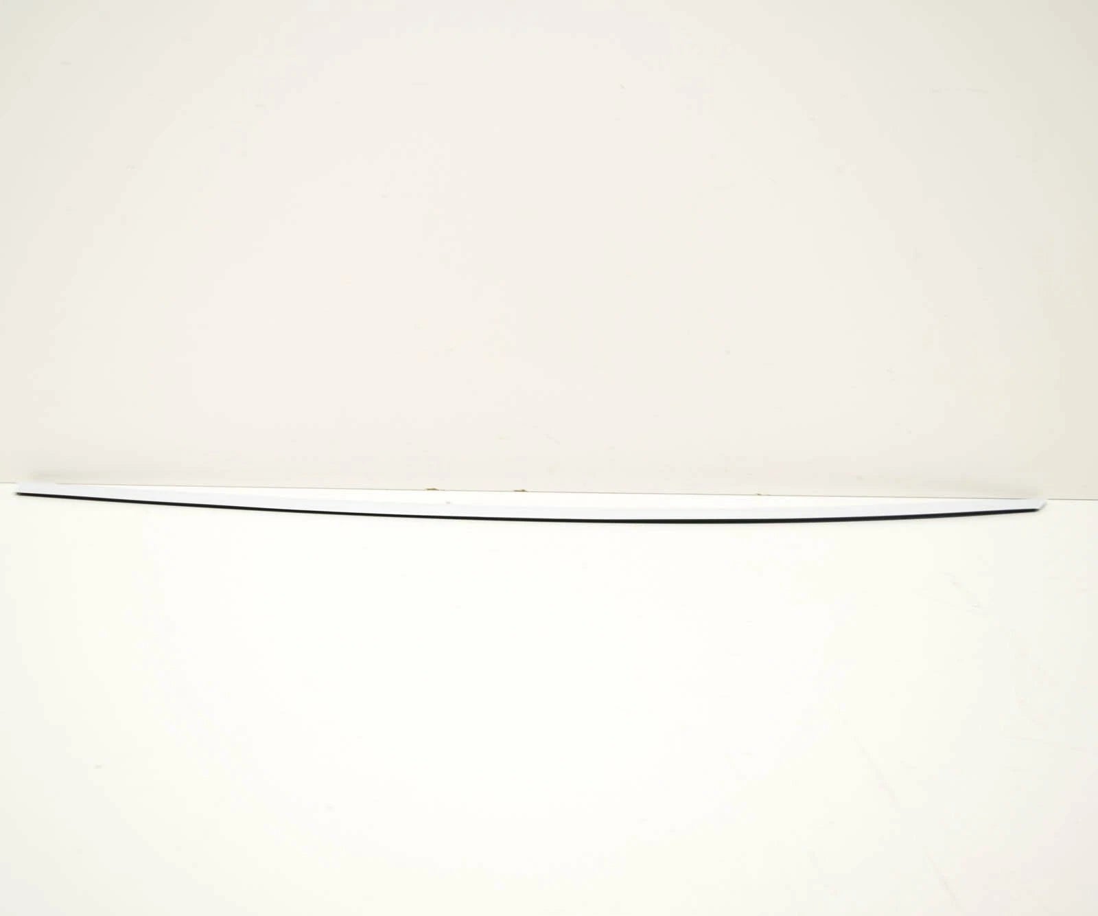 NEW AUDI A8 4N D5 REAR RIGHT DOOR WINDOW GUIDE STRIP TRIM 4N4839644BT94 ORIGINAL