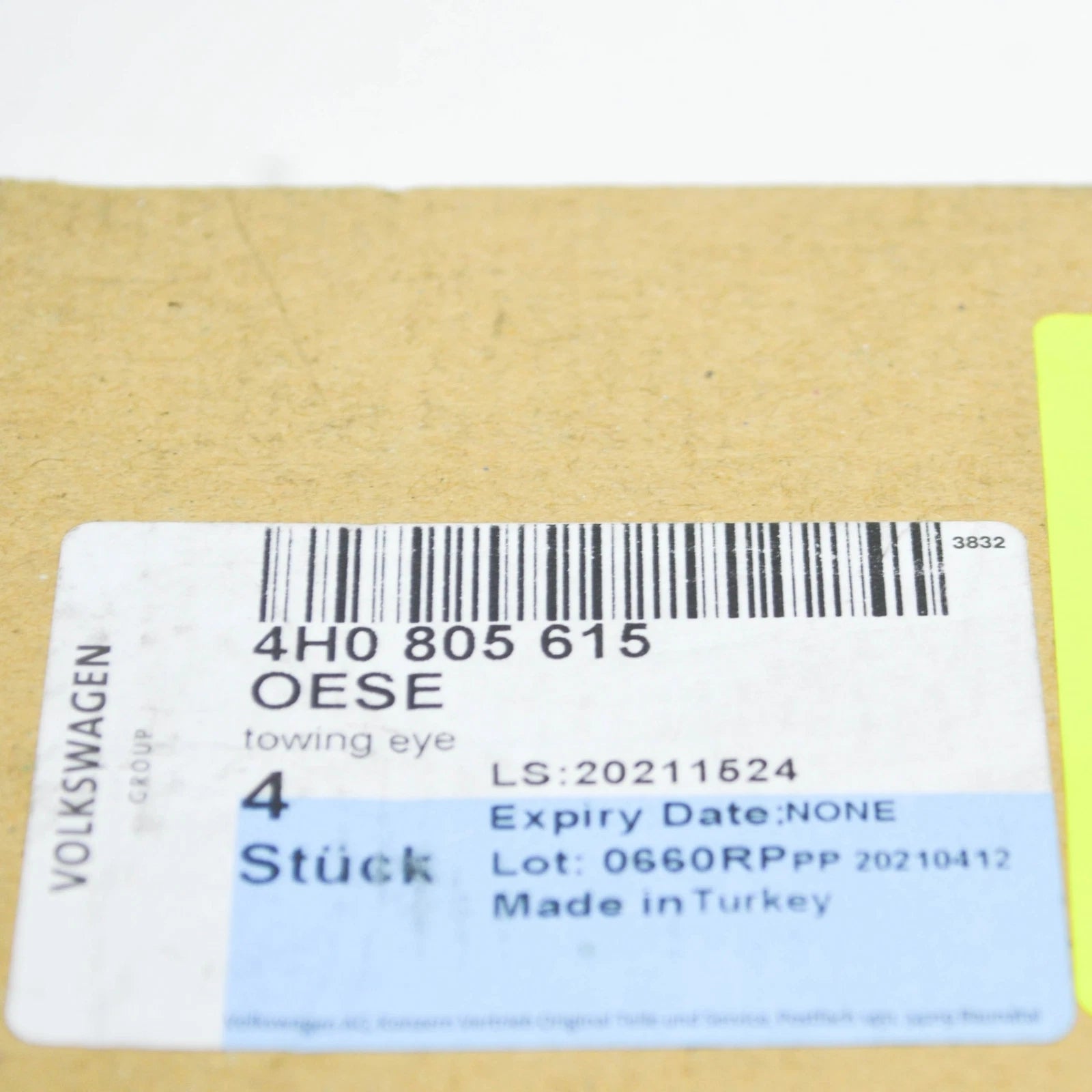 NEW AUDI A8 4H FRONT BUMPER TOWING HITCH 4H0805615