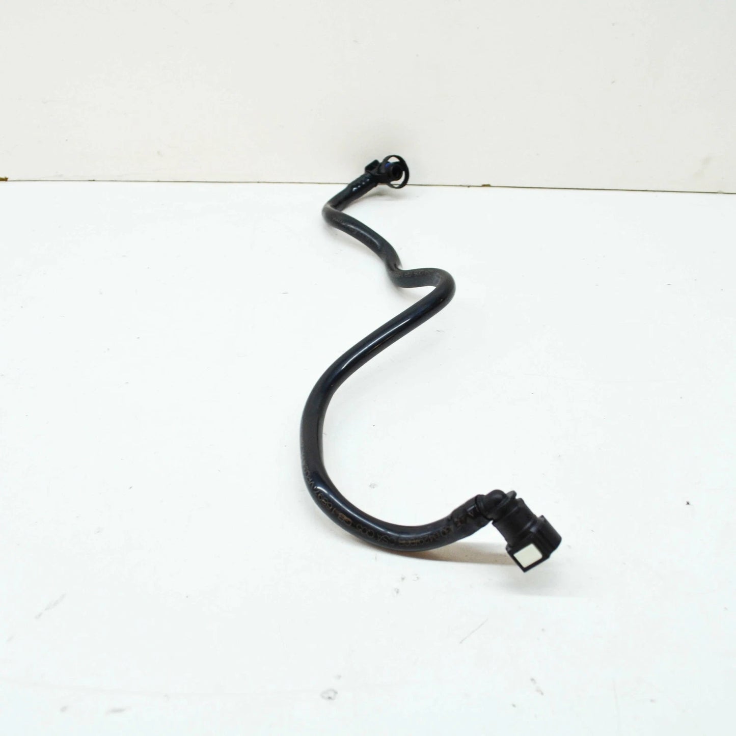 NEW MERCEDES-BENZ C W205 BRAKE BOOSTER VACUUM TUBE A2054300429 ORIGINAL