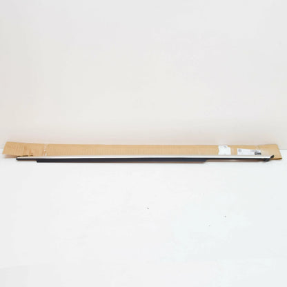 NEW MERCEDES-BENZ C W204 FRONT LEFT DOOR WINDOW SEALING RAIL A2047251565