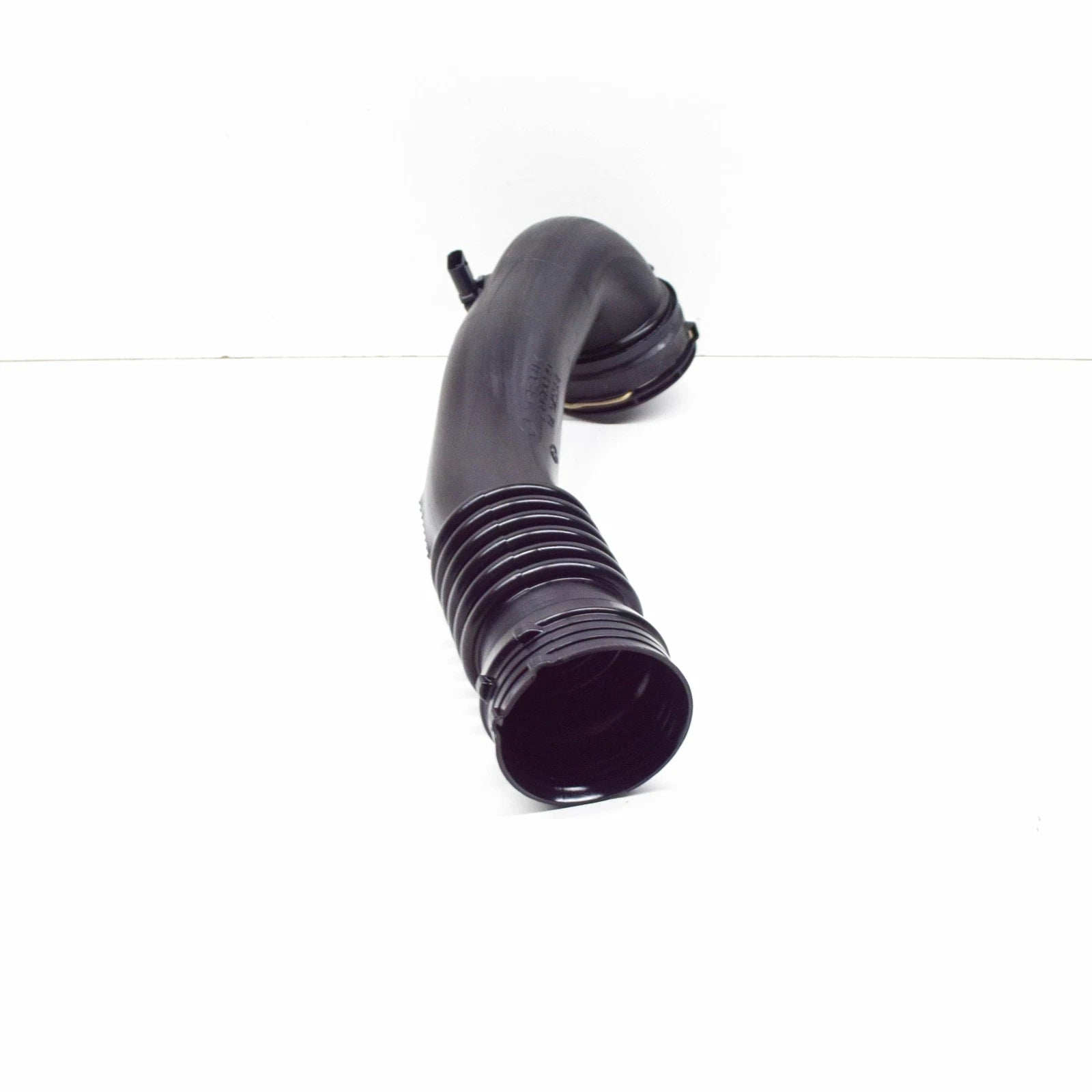 NEW BMW 6 CABRIO F12 ENGINE AIR INTAKE HOSE 13718626487 ORIGINAL
