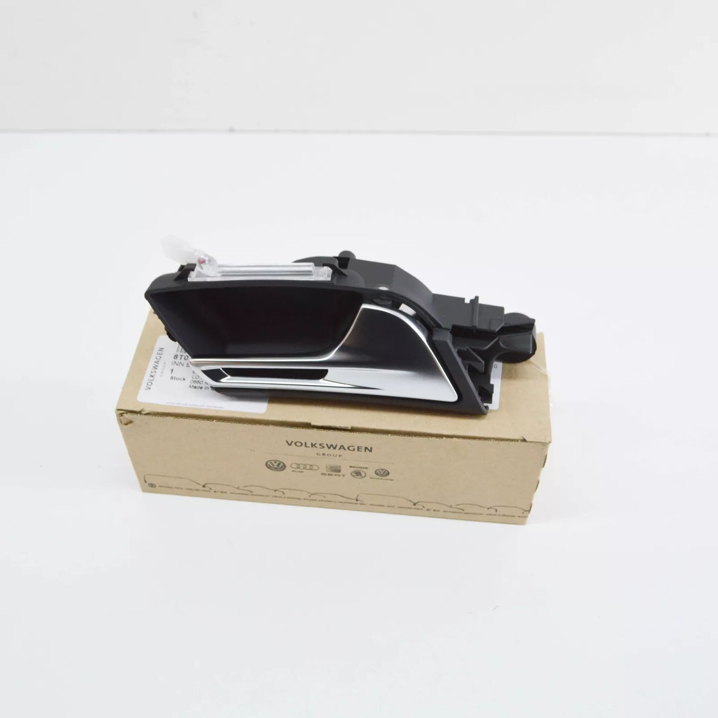 NEW AUDI RS5 QUATTRO 8T FRONT RIGHT DOOR INNER ACTUATOR 8T0837020C6PS ORIGINAL