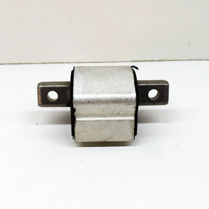 NEW MERCEDES-BENZ E W212 REAR GEARBOX TRANSMISSION MOUNT A2122400500 ORIGINAL