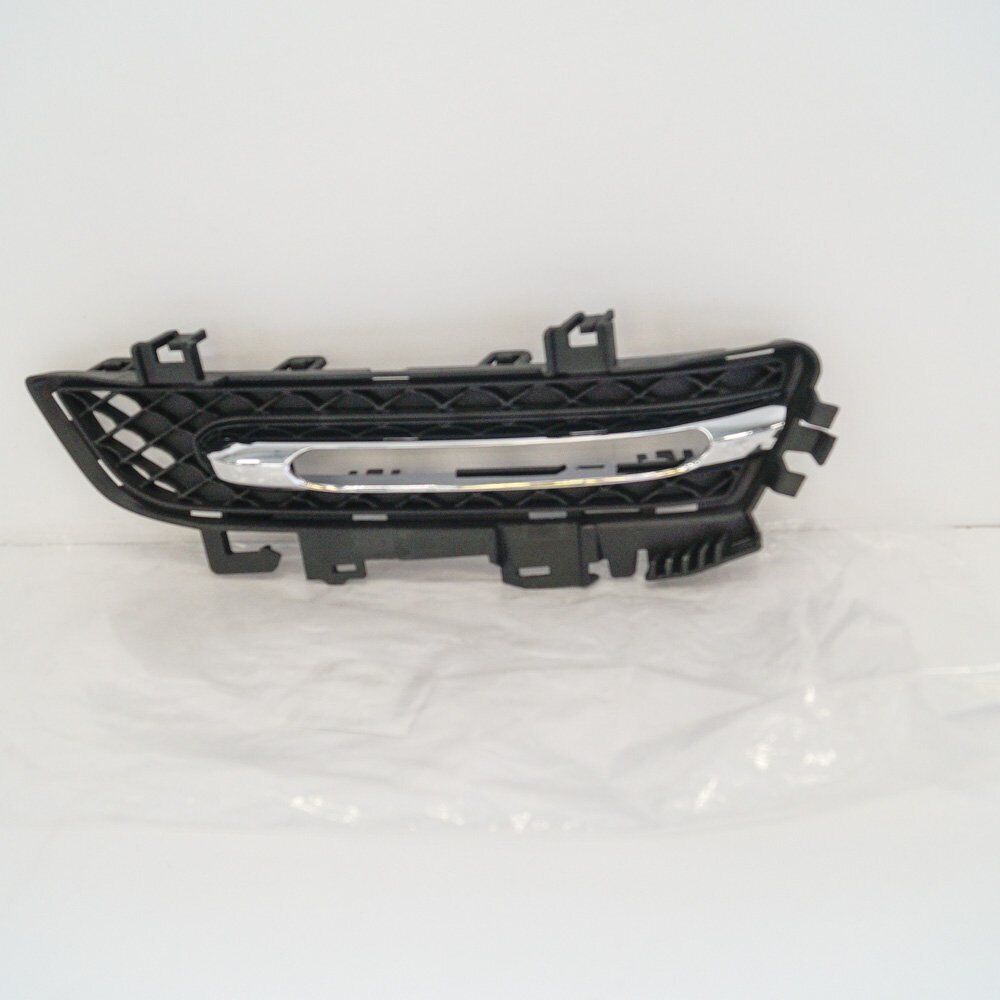 NEW MERCEDES BENZ E CLASS A207 FRONT RIGHT DAYLIGHT A2078801224 ORIGINAL