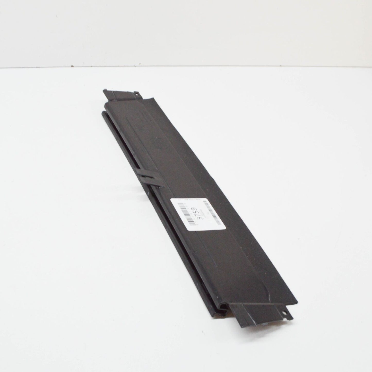 NEW AUDI Q2 RADIATOR FAN UPPER CENTRE AIR GUIDE 81A121285 ORIGINAL