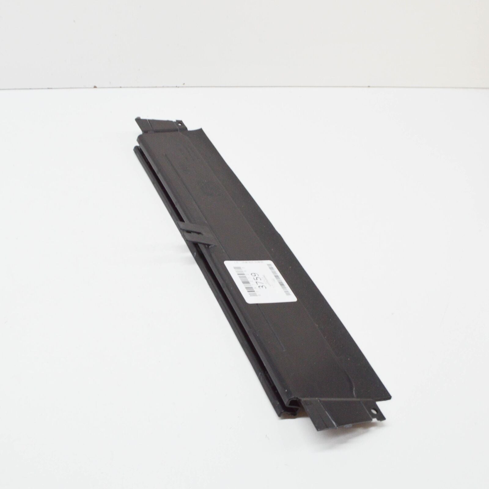 NEW AUDI Q2 RADIATOR FAN UPPER CENTRE AIR GUIDE 81A121285 ORIGINAL