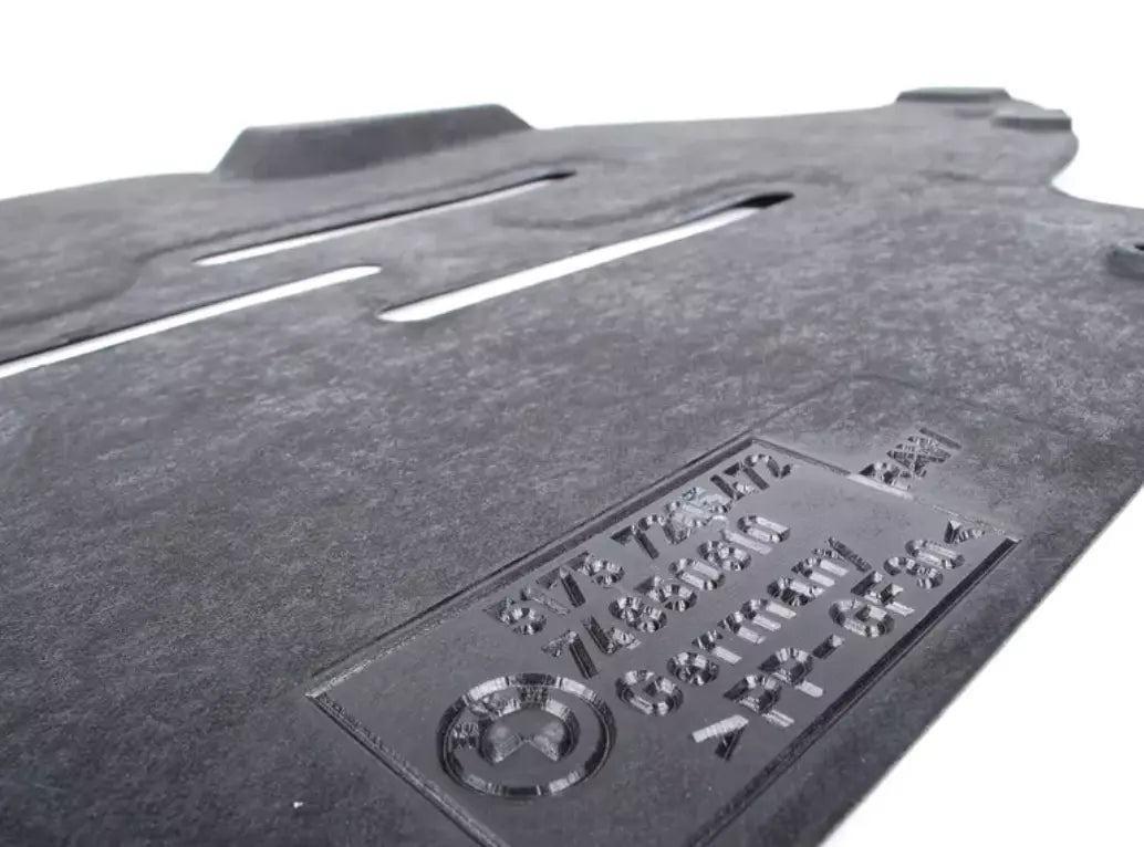 NEW BMW 3 E90 CENTER UNDERCOVER PANEL 7205472 51757205472 ORIGINAL