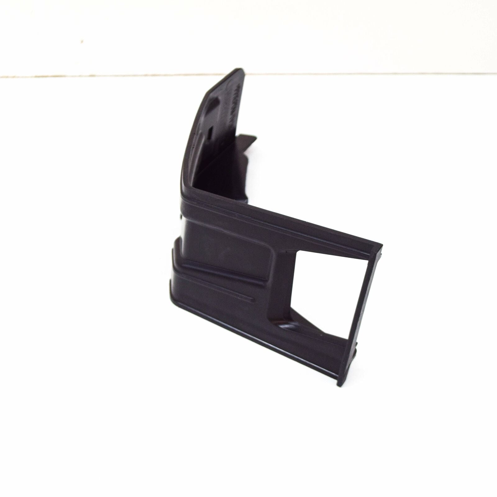 NEW MERCEDES-BENZ GLC C253 REAR LEFT BUMPER BRACKET AMG A2538852301 ORIGINAL