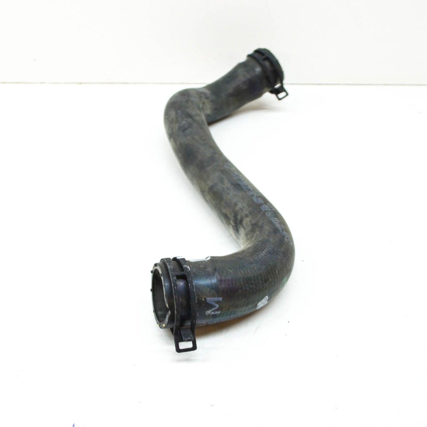 NEW MERCEDES BENZ GLA X156 COOLANT LOWER HOSE A2465010282 ORIGINAL