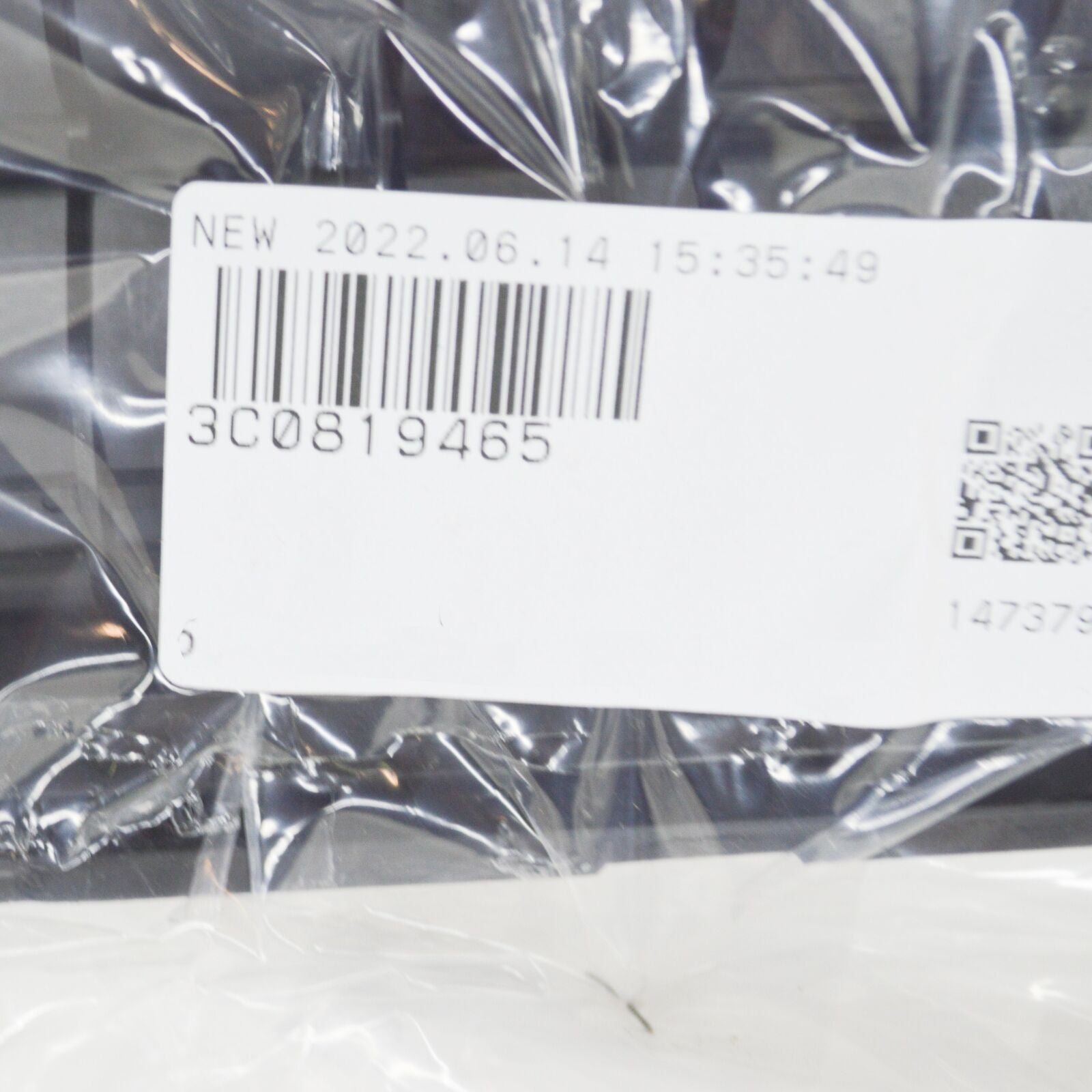 NEW VOLKSWAGEN CC TRUNK AIR VENT TRIM 3C0819465 ORIGINAL