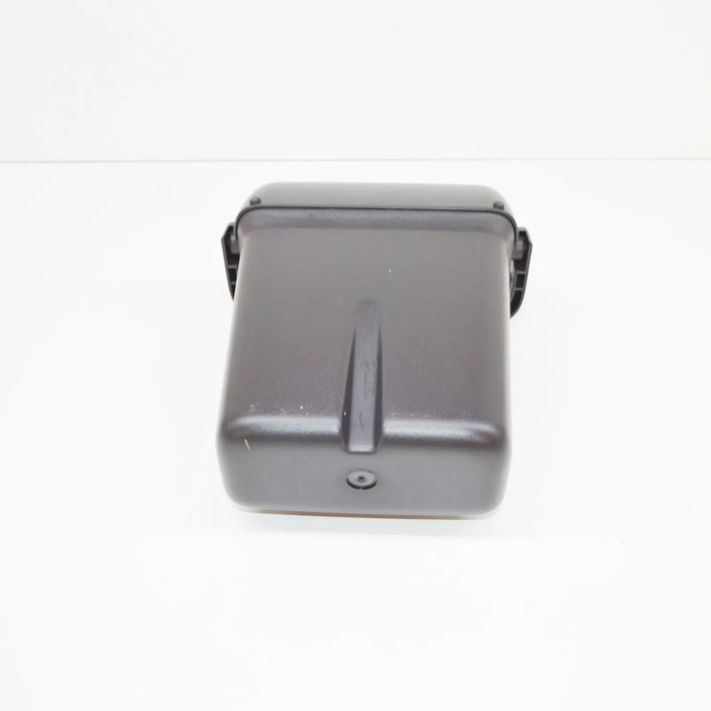 NEW VW TRANSPORTER T5 FRONT DOOR PANEL REFUSE CONTAINER 7E586770171N