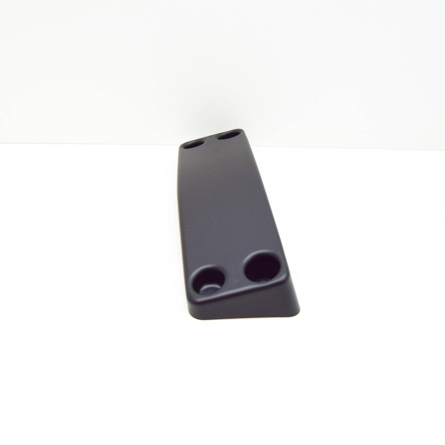 NEW MERCEDES-BENZ R W251 FRONT BUMPER LICENSE PLATE HOLDER A2518170278 ORIGINAL