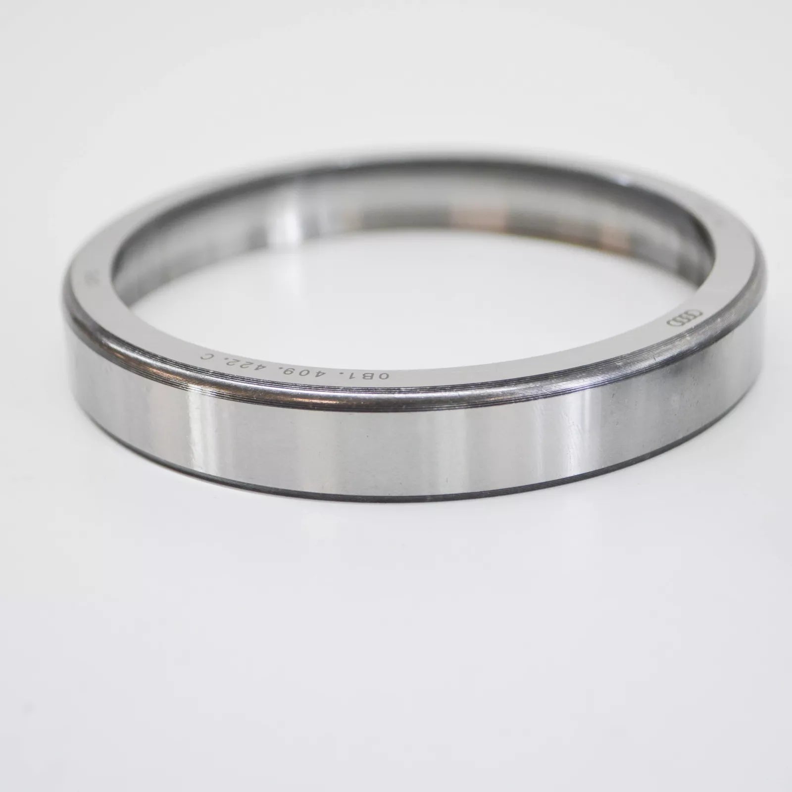 NEW AUDI A4 B8 FRONT DIFFERENTIAL RIGHT TAPER ROLLER BEARING 0B1409422D ORIGINAL