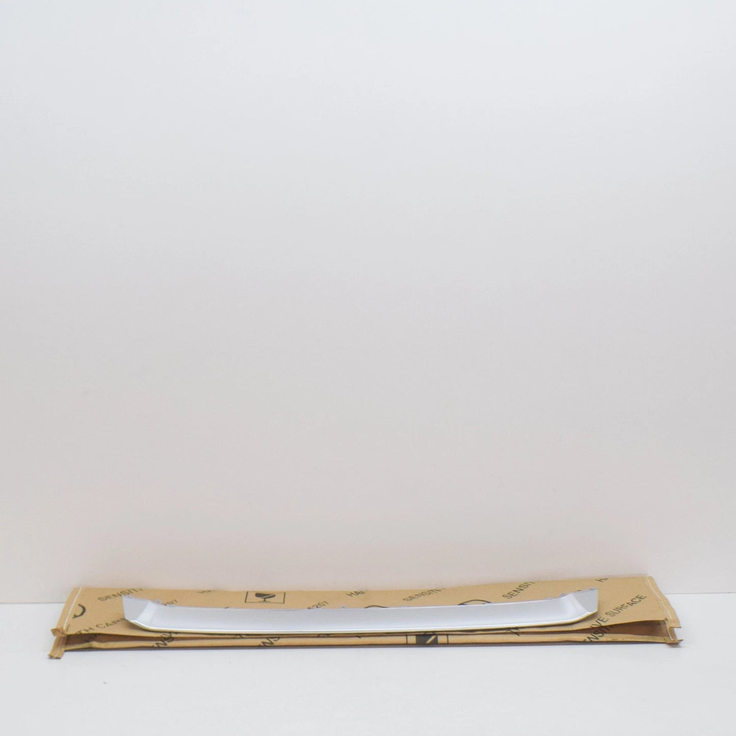 NEW AUDI A3 8V FRONT BUMPER ALUMINUM LIP 8V58071103Q7 2014 ORIGINAL