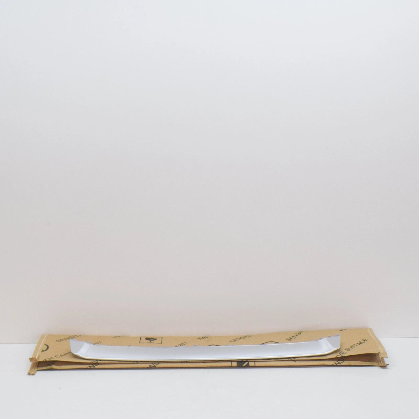 NEW AUDI A3 8V FRONT BUMPER ALUMINUM LIP 8V58071103Q7 2014 ORIGINAL