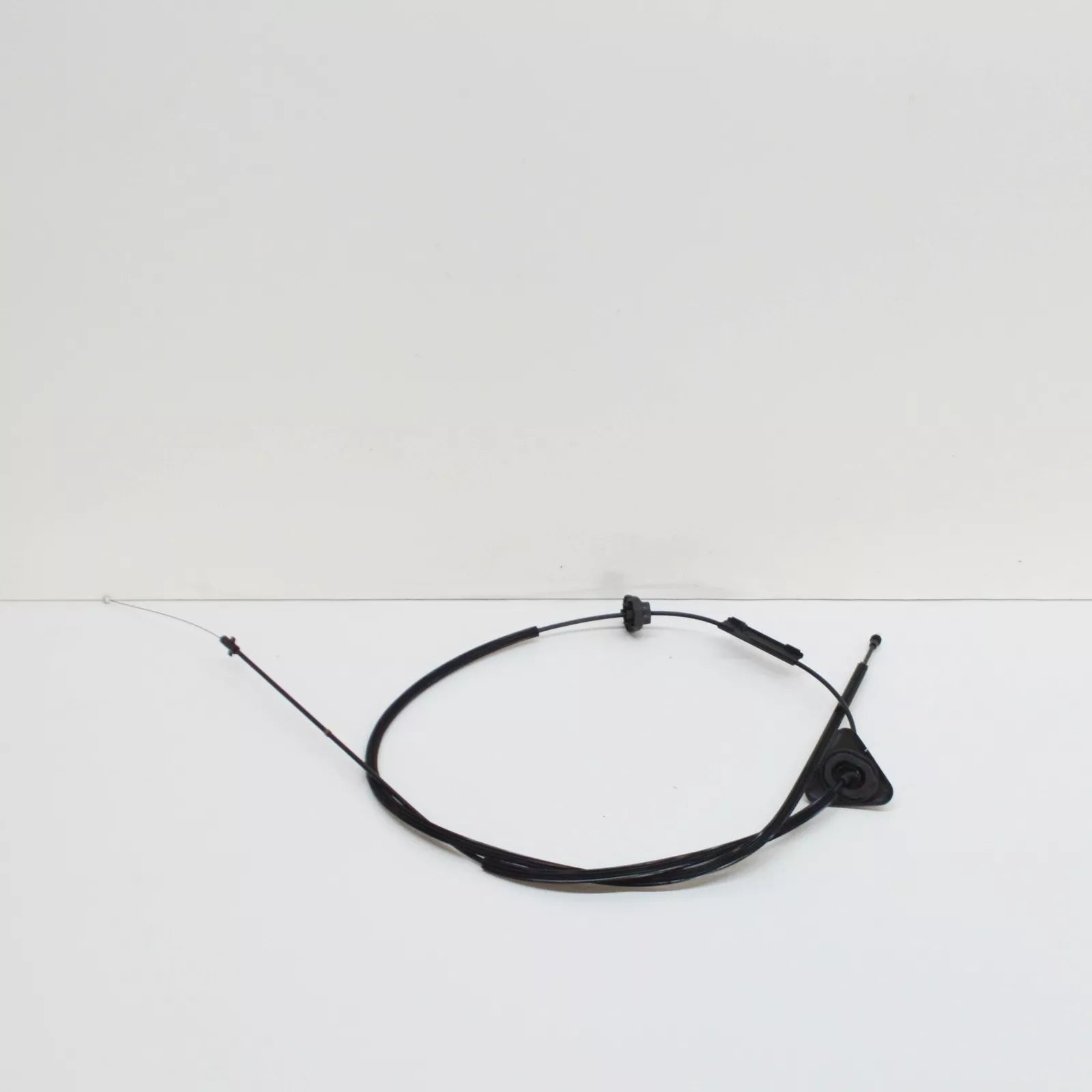 NEW AUDI TT 8J REAR DECK LID RELEASE CABLE 8J7880701A ORIGINAL